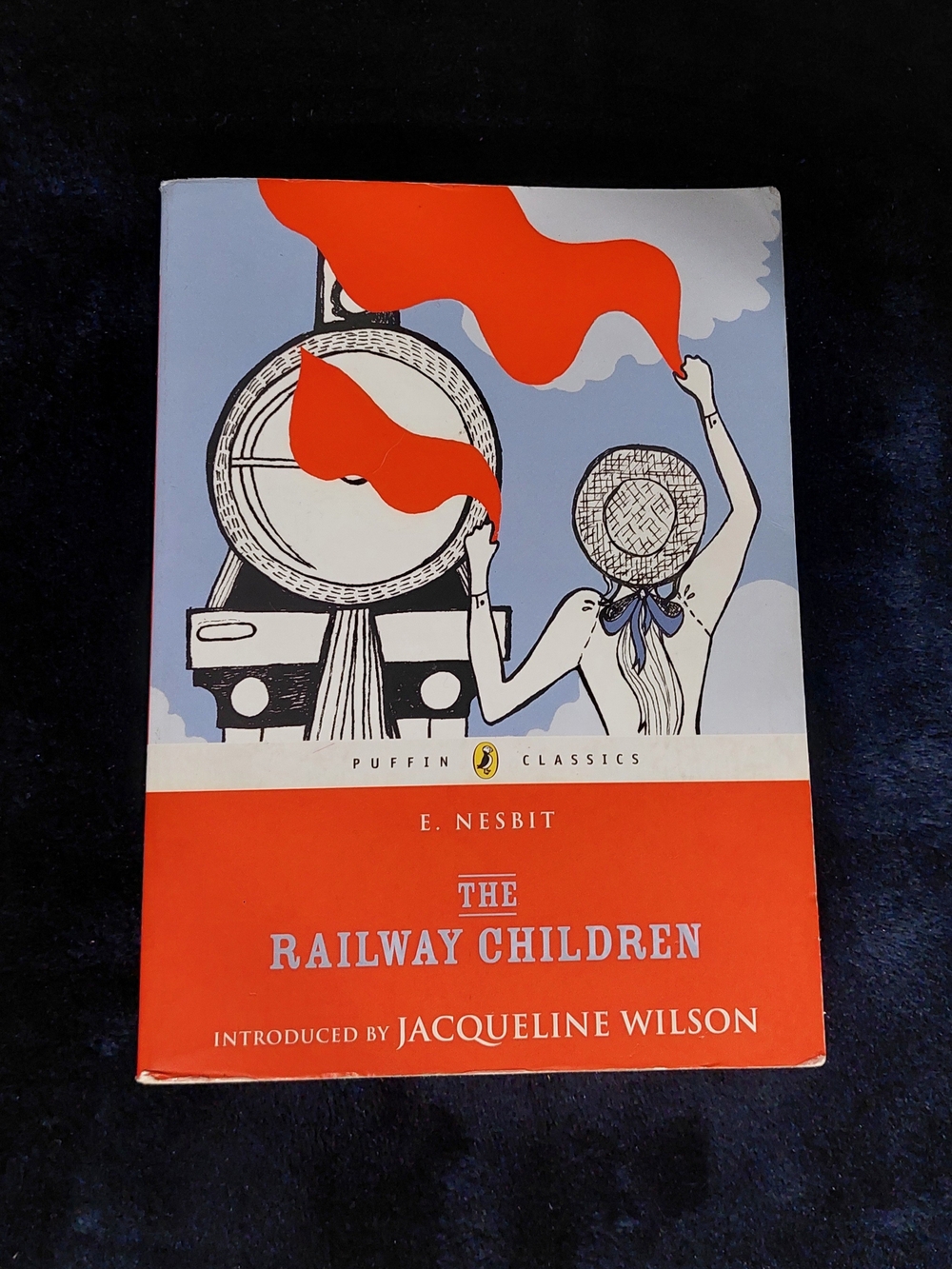 Puffin Classics: The Railway Children — Red & Light Blue Cover